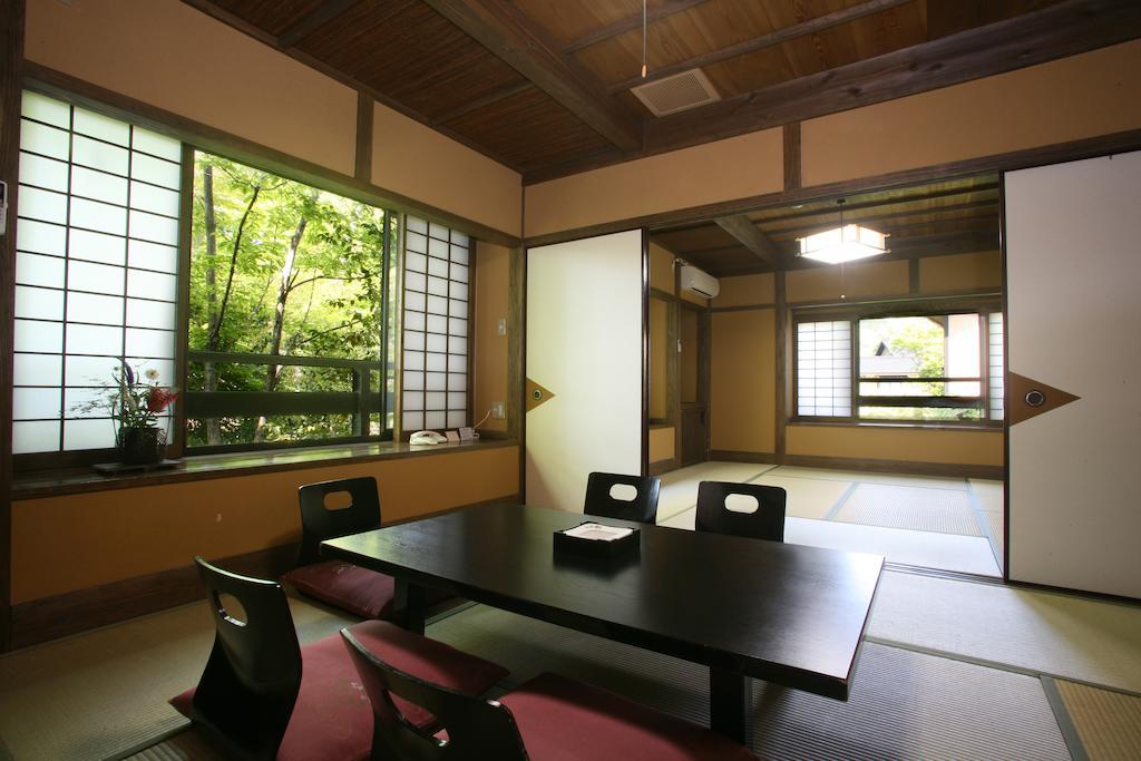 Ryokan Wakaba Minamioguni Habitación foto